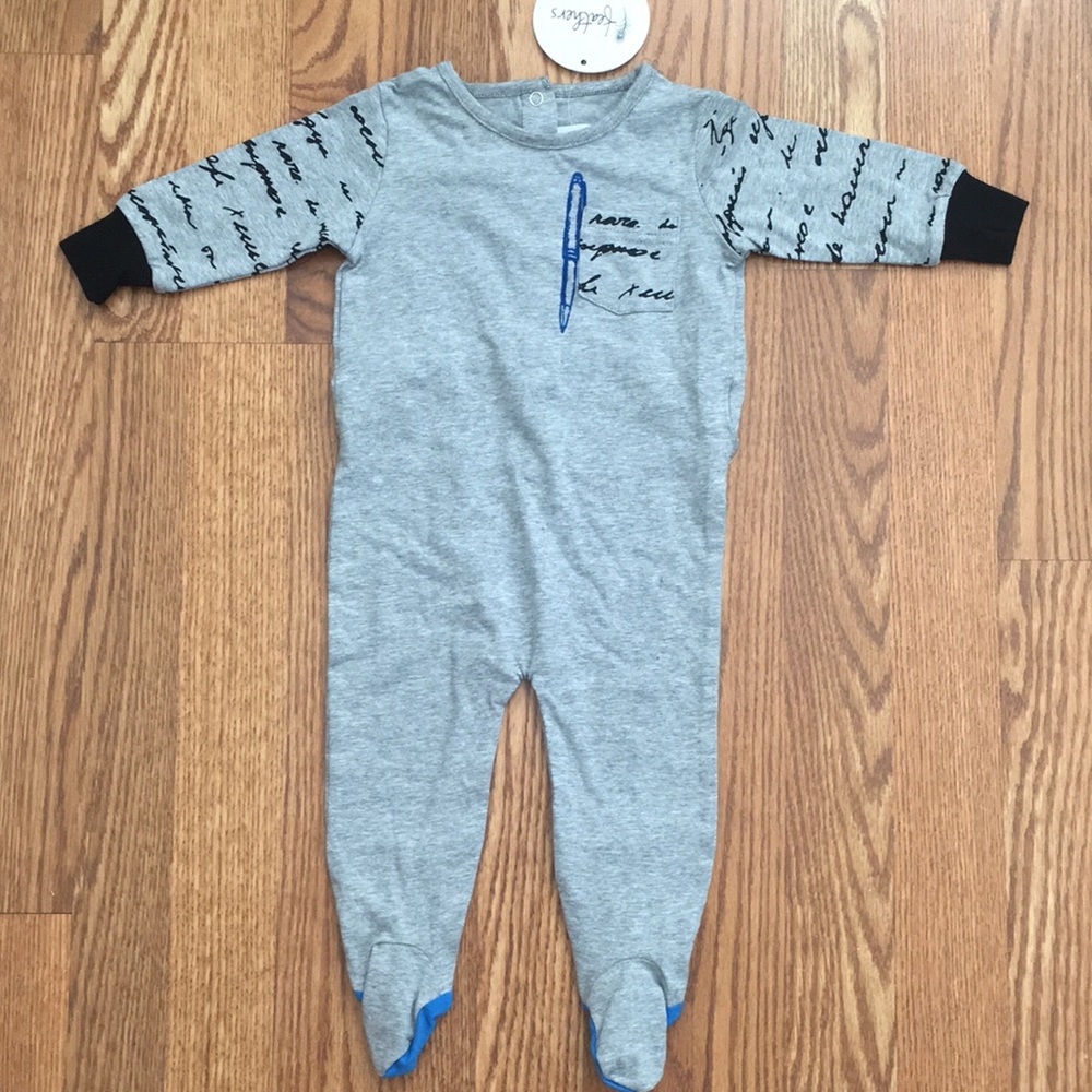 Feathers one piece